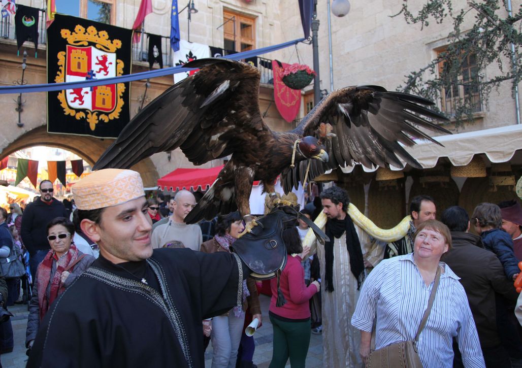 IX MERCADO MEDIEVAL DE CARAVAVA DE LA CRUZ Caravaca de la Cruz Tu lugar de peregrinación IX MERCADO MEDIEVAL DE CARAVAVA DE LA CRUZ Caravaca de la Cruz Tu lugar de peregrinación